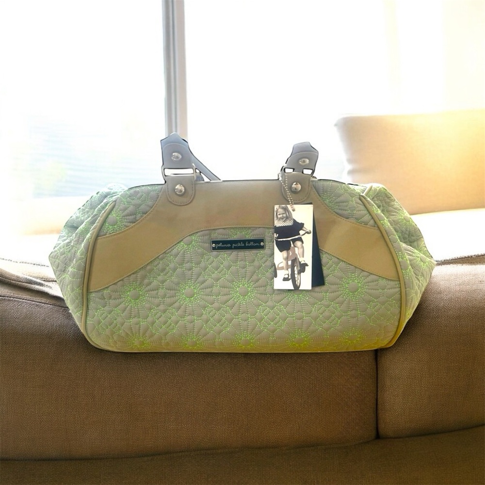 NWT Petunia Pickle Bottom Weekender Covent Garden Quilted Diaper bag